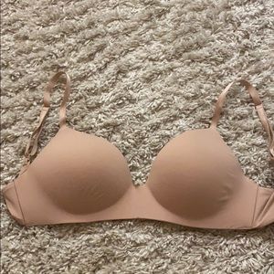 Victoria’s Secret T-shirt Bra